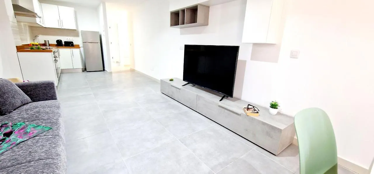 Guía de Isora Apartamentos Playa San Juan & Wifi Free 0*, Guía de Isora ספרד
